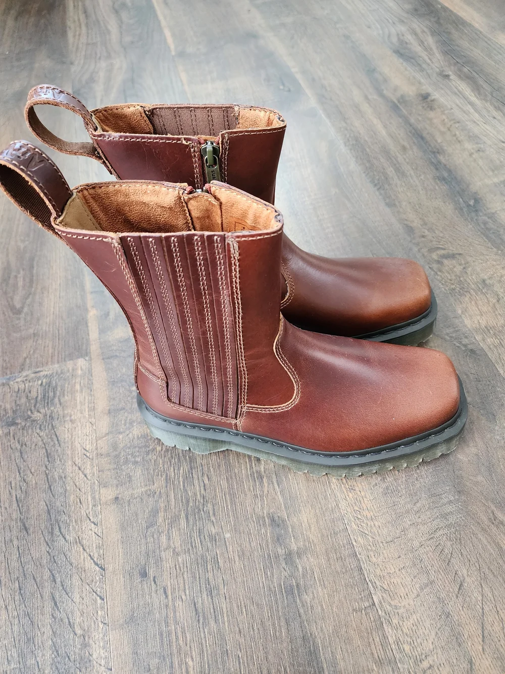 Dr. Martens Chestnut Brown Leather Side-Zip AMAAYAH LO Boots - Picture 2 of 10